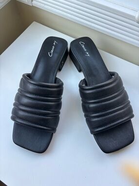 Circus by Sam Edelman Black Padded Slide Mules
